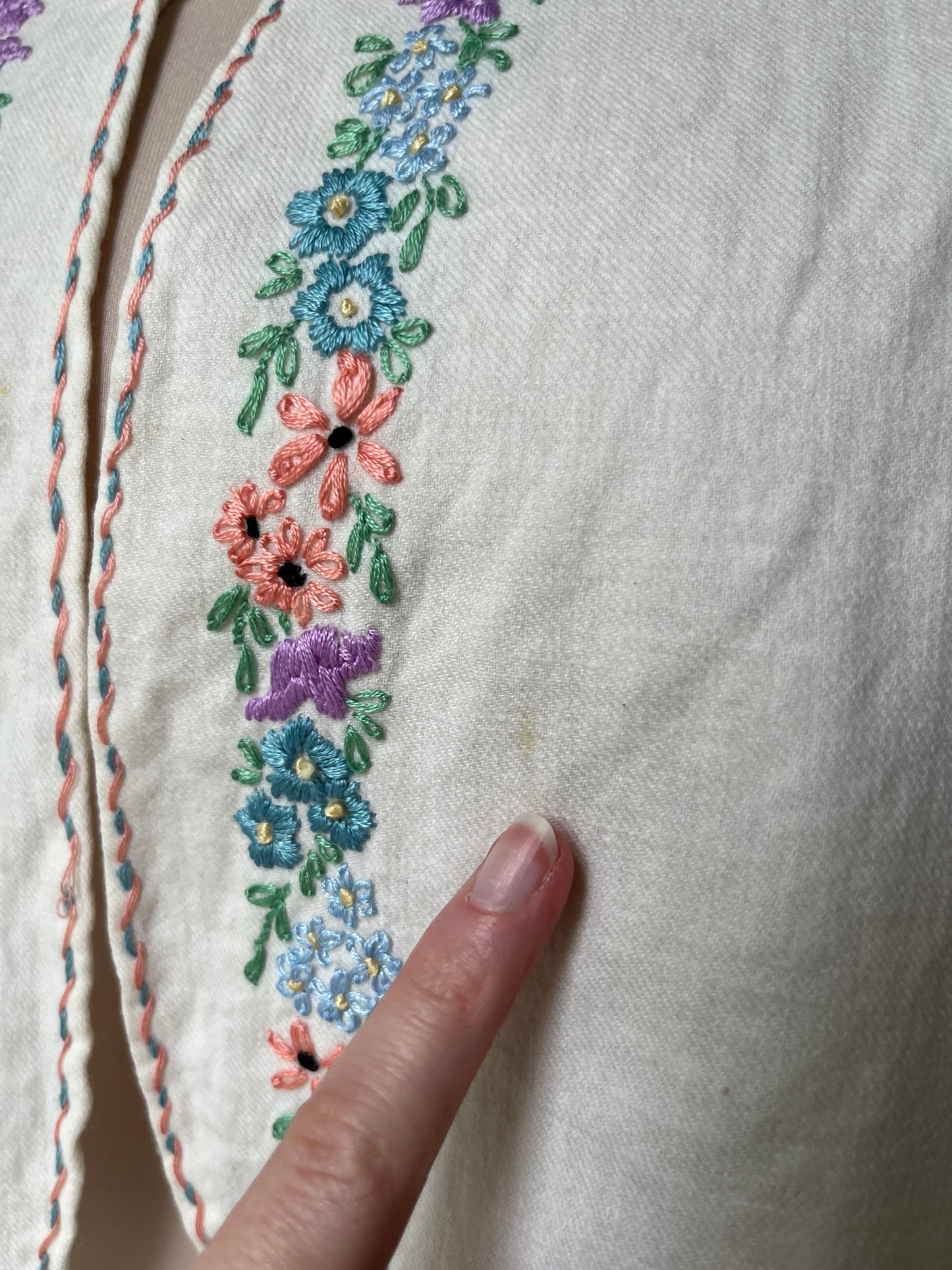 1940s Hand Embroidered Cotton Bed Jacket
