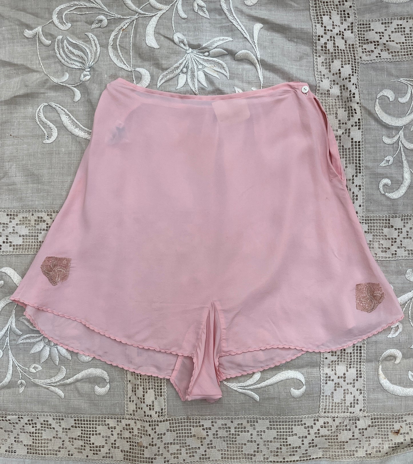 1940s 'CC41' Deadstock Pink Tap Pants