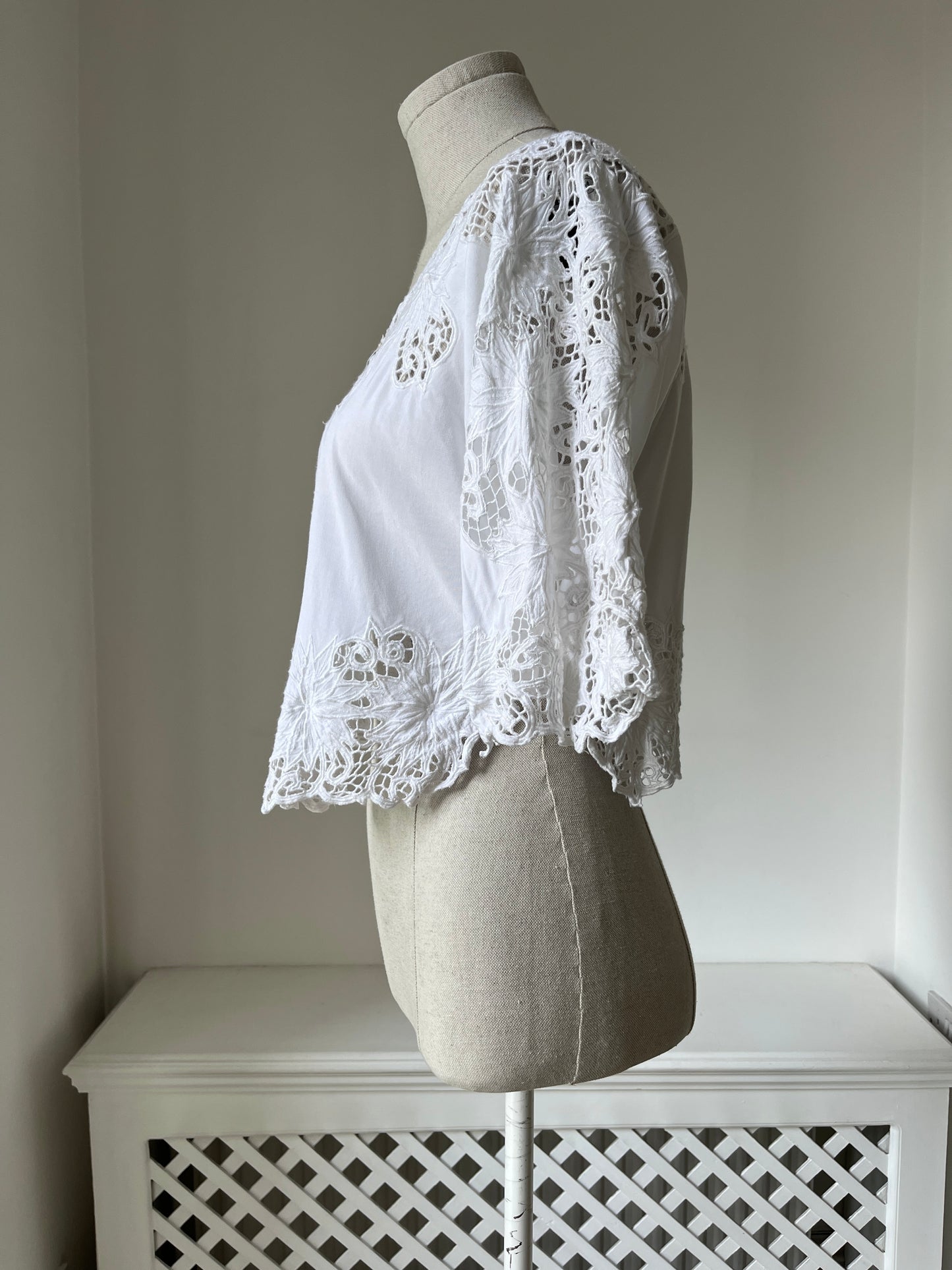 2000s Y2K Crochet and Openwork Open Blouse