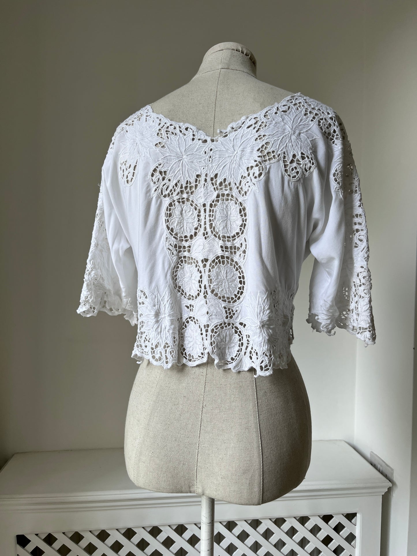 2000s Y2K Crochet and Openwork Open Blouse