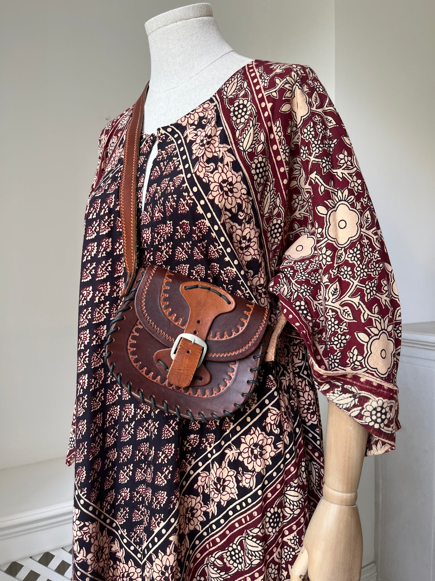 1970s Mini Leather Crossbody Mini Handbag