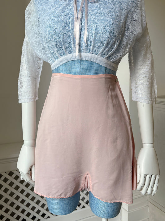 1940s 'CC41' Deadstock Pink Tap Pants