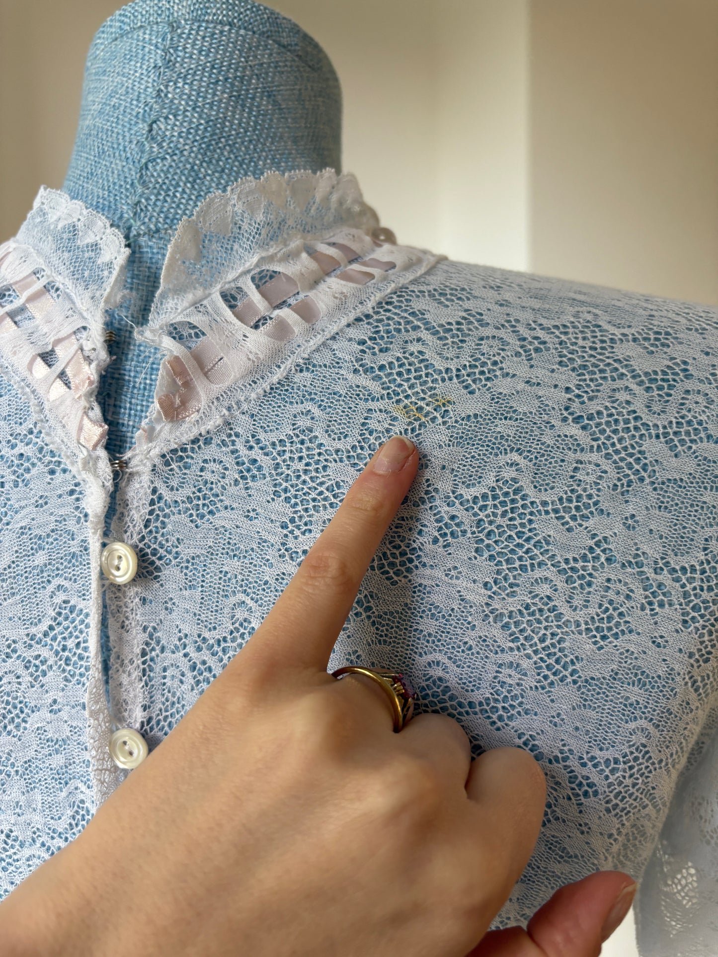 1950s Lace Boudoir Blouse