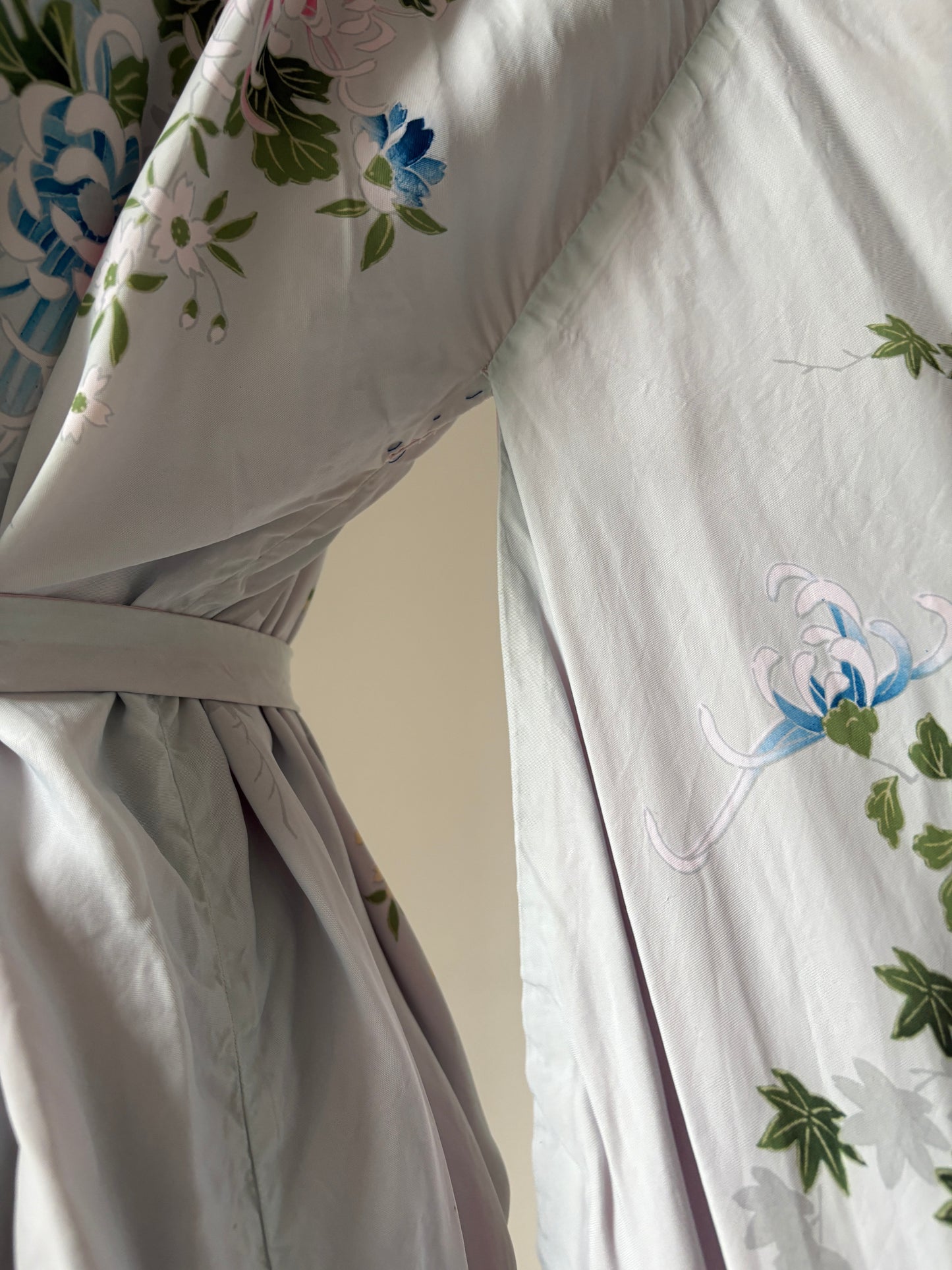 1970s Floral Kimono Housecoat