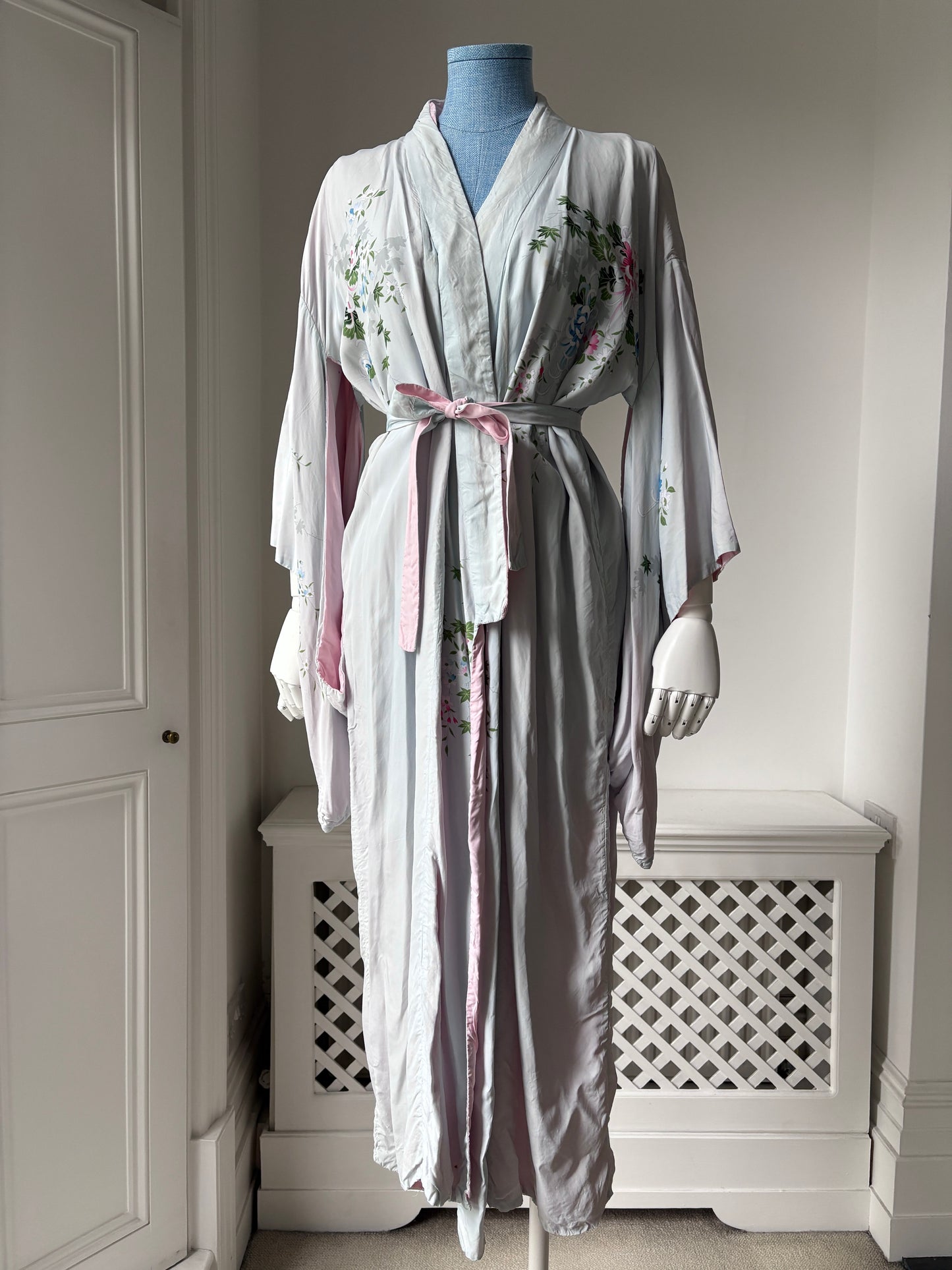 1970s Floral Kimono Housecoat