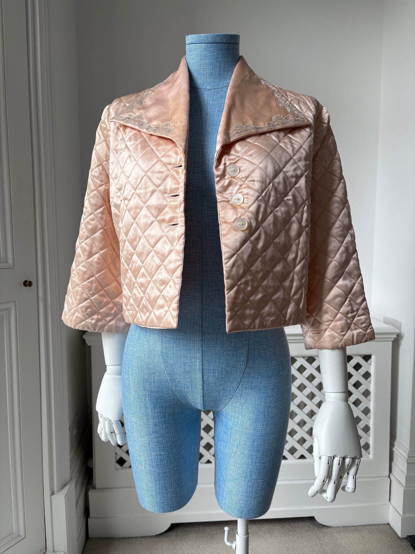 1950s Pink Quilted Bed Jacket