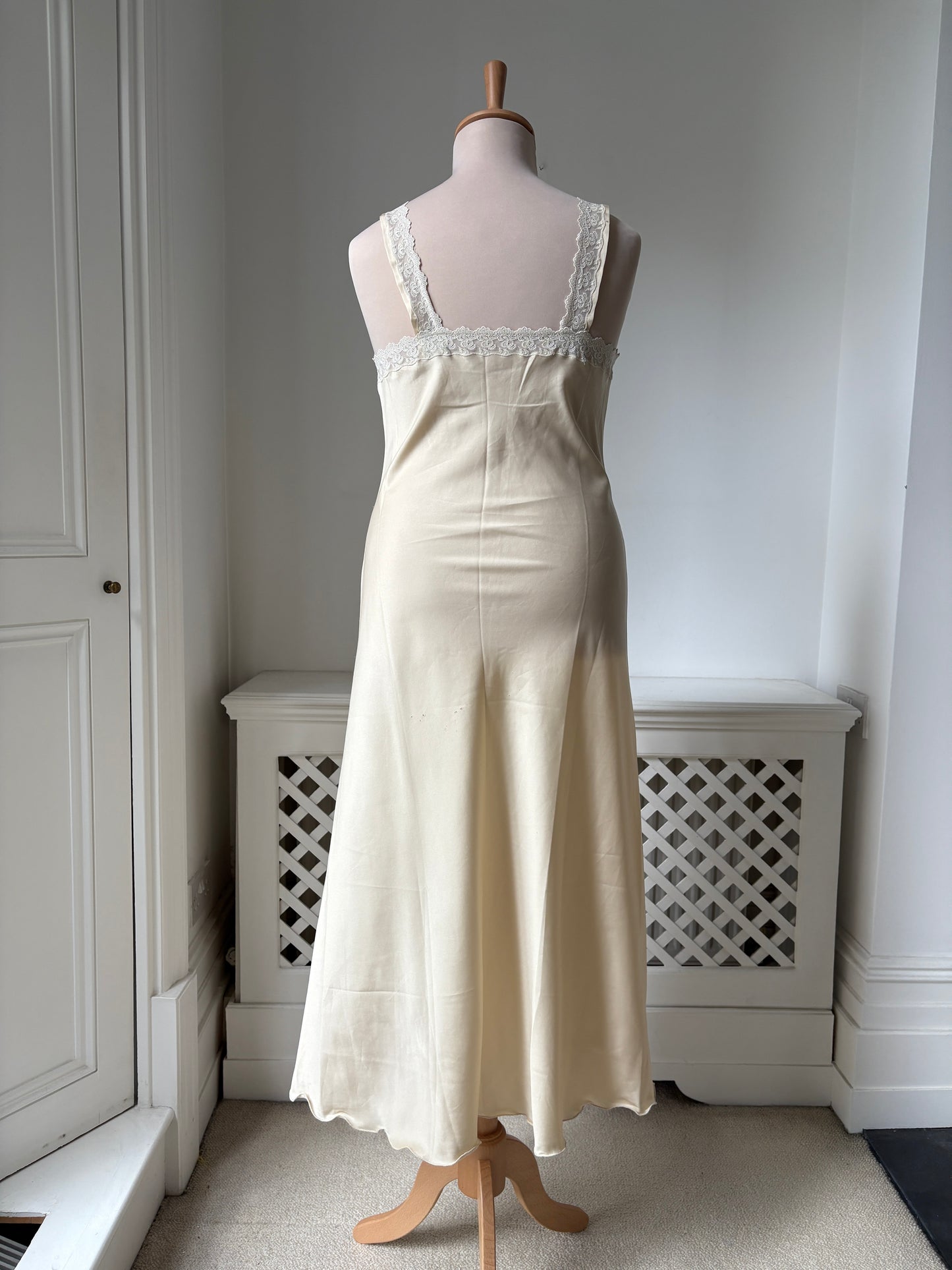 1980s Slip Nightdress and Peignoir Set