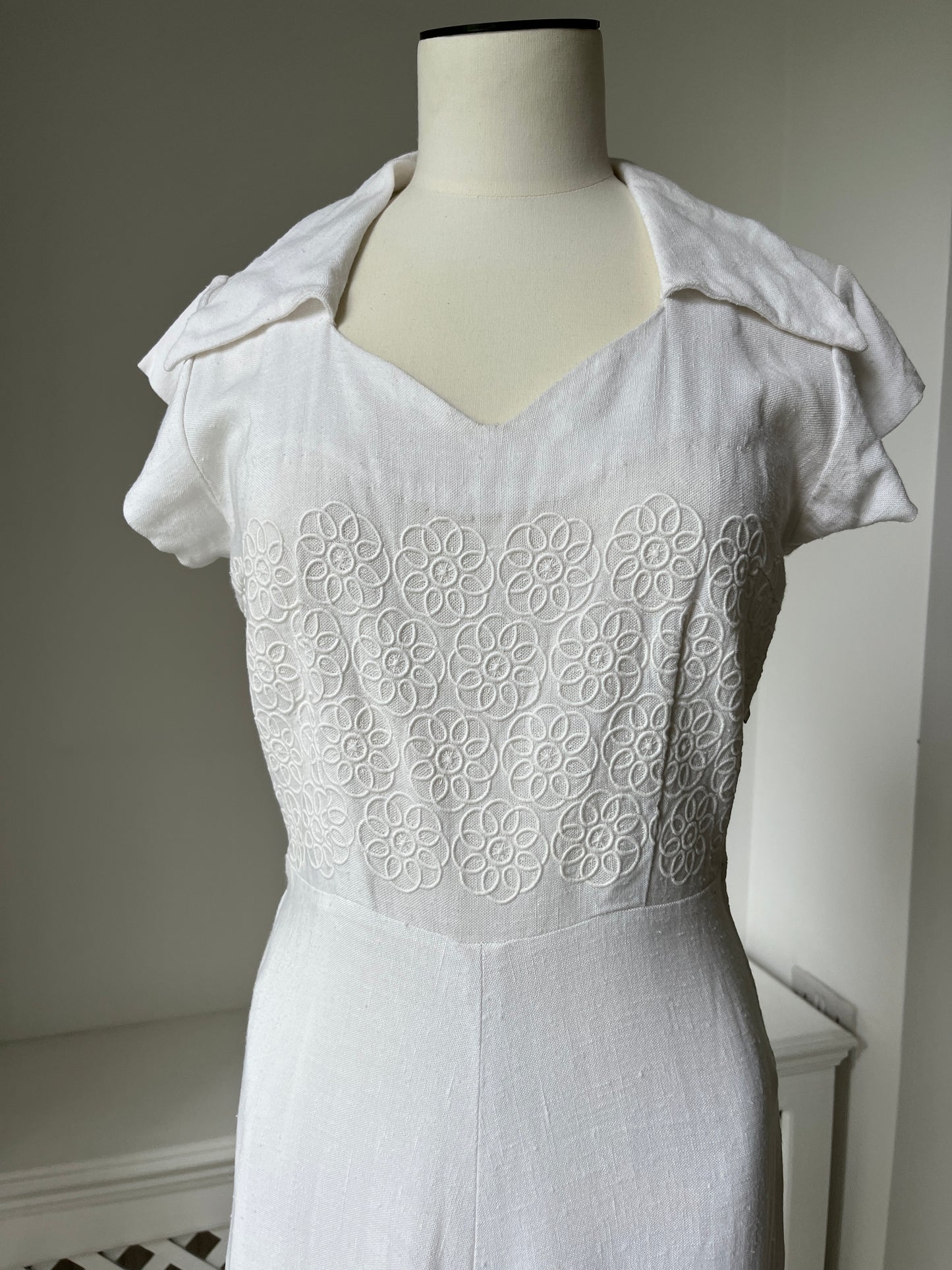 1950s 1960s Slub Cotton White Summer Dress