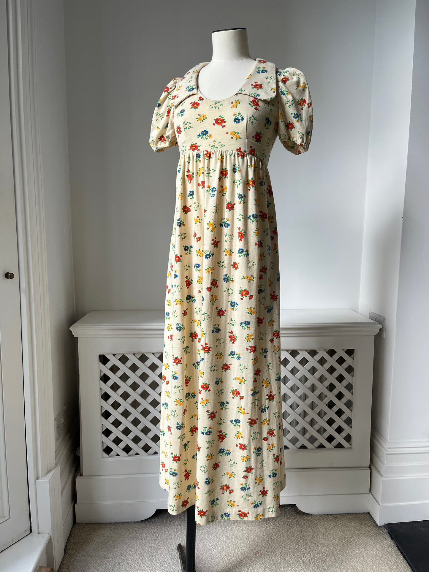 1970s Pale Yellow Ditsy Babydoll Dress