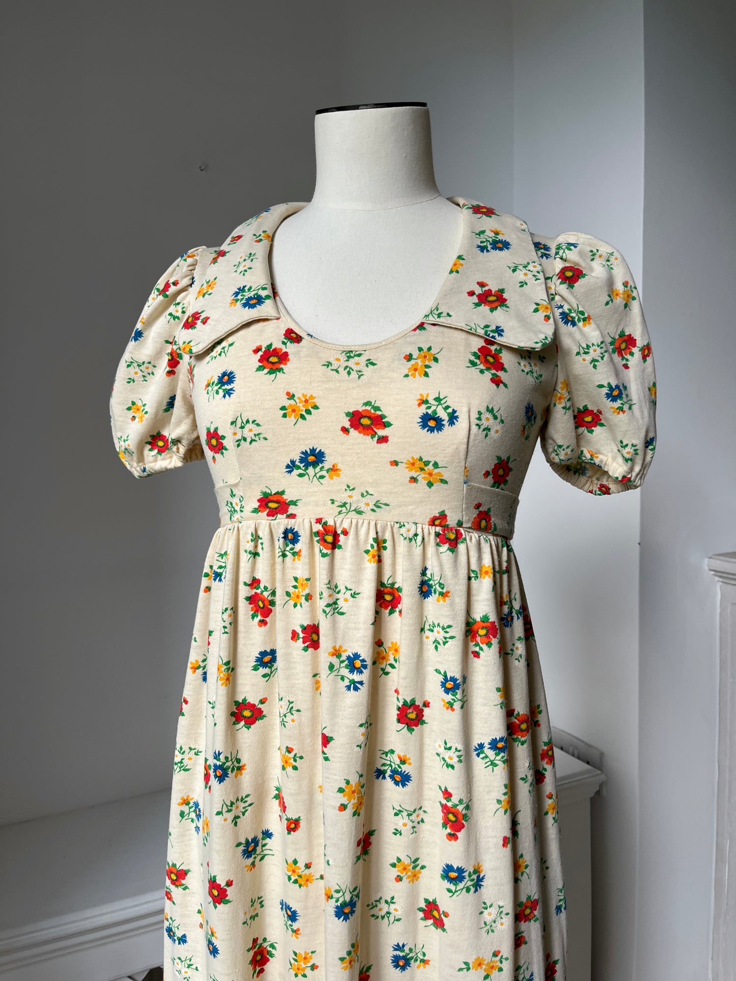 1970s Pale Yellow Ditsy Babydoll Dress