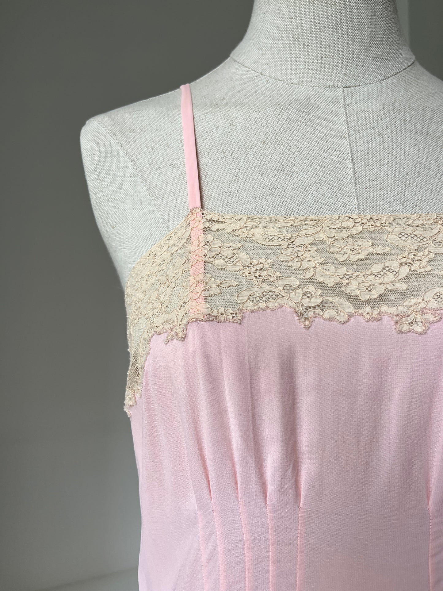 1940s Candy Floss Pink Midi Pink Slip with Lace