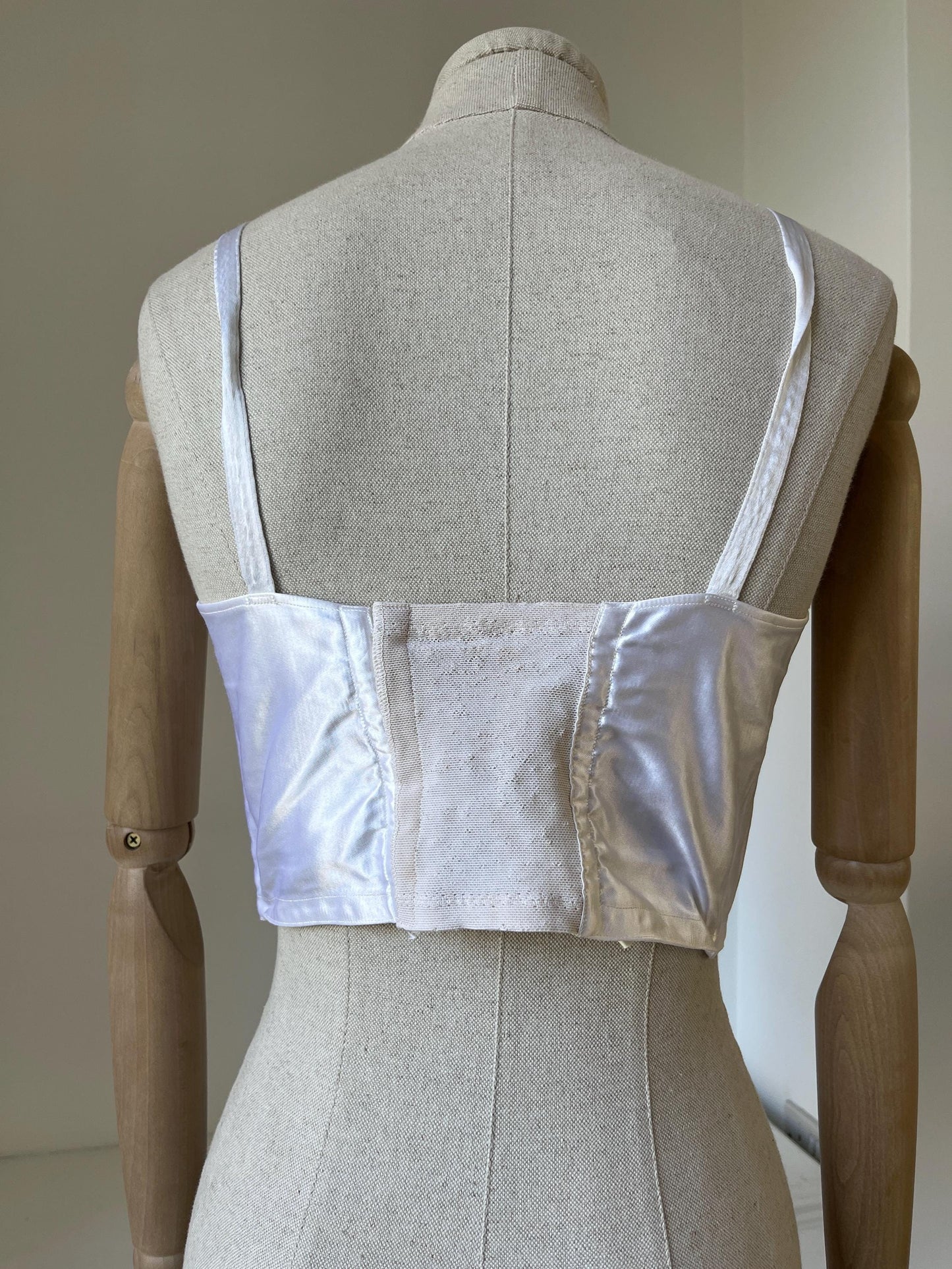 1950s White Gleaming Satin Bullet Bra