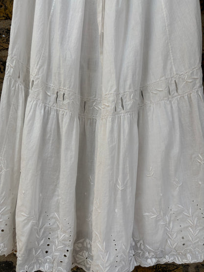1900s Pure Cotton Petticoat with Floral Embroidery