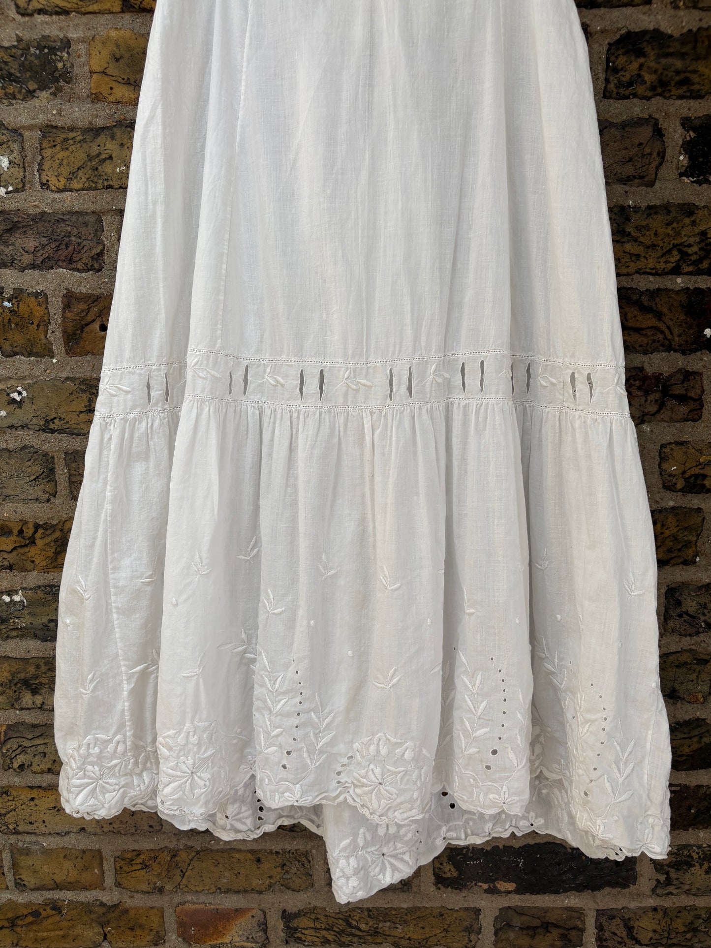 1900s Pure Cotton Petticoat with Floral Embroidery