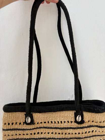 1990s Straw Handbag with Cowrie Shells