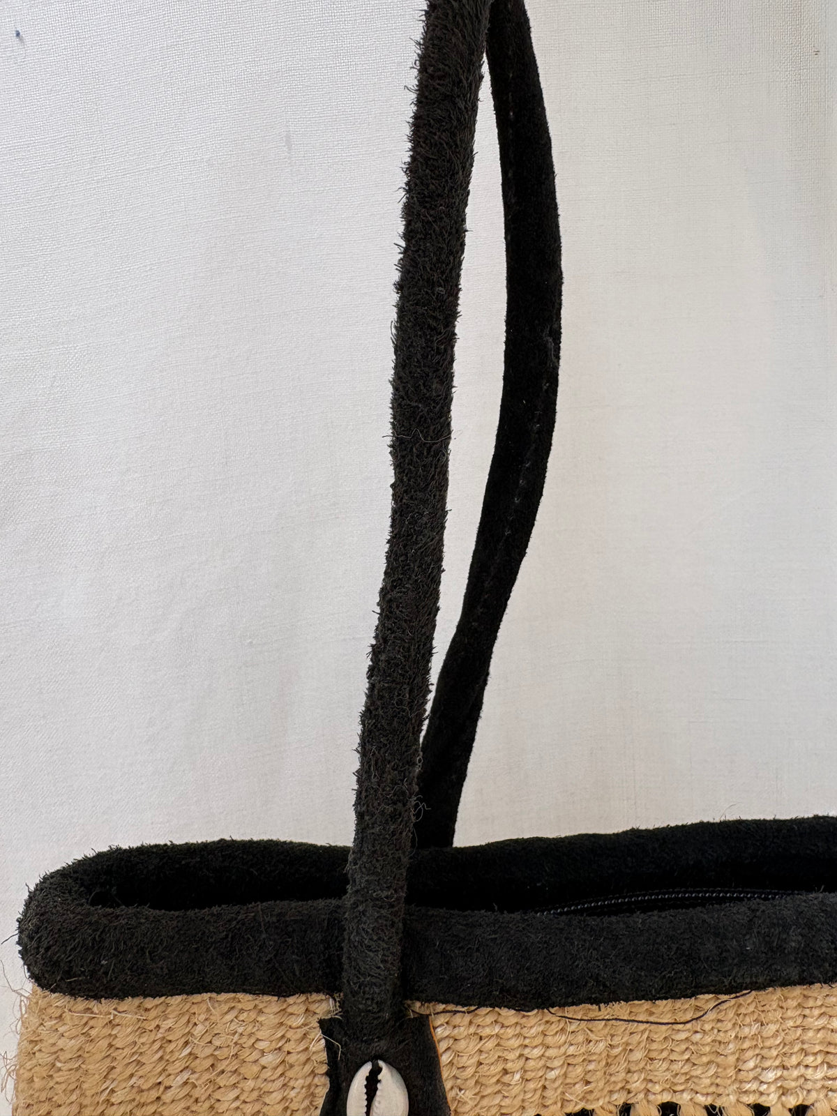 1990s Straw Handbag with Cowrie Shells