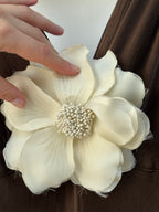 White Flower Brooch / Hair Clip