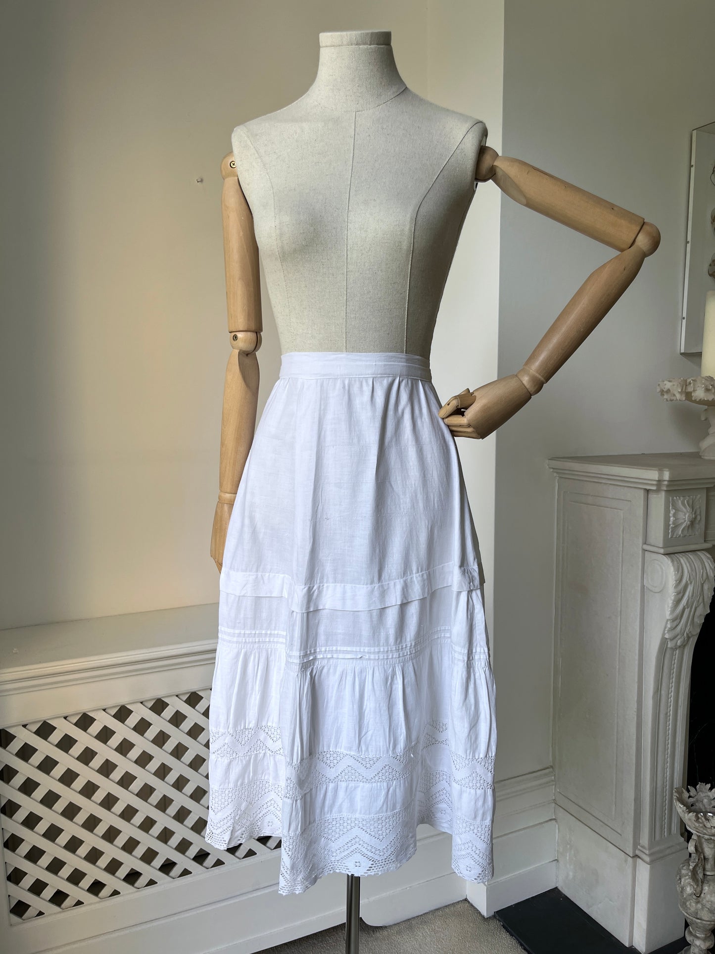 1910s Cotton Petticoat Underskirt with Filet Lacework