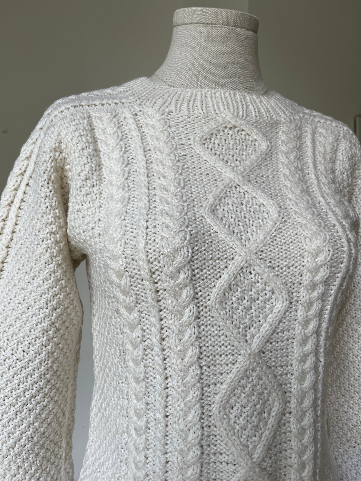 1980s White Hand Knitted Cable Knit Sweater