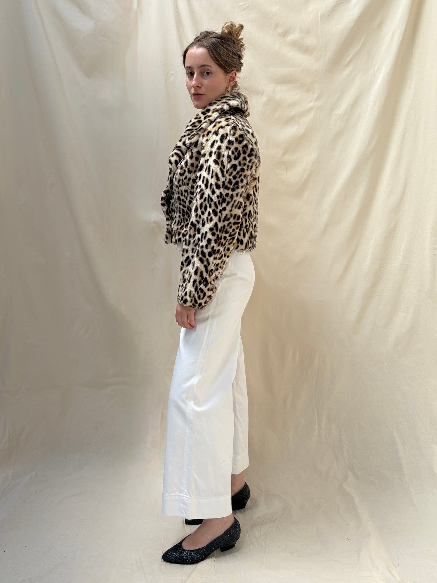 1960s Faux Fur Leopard Print Cropped Jacket