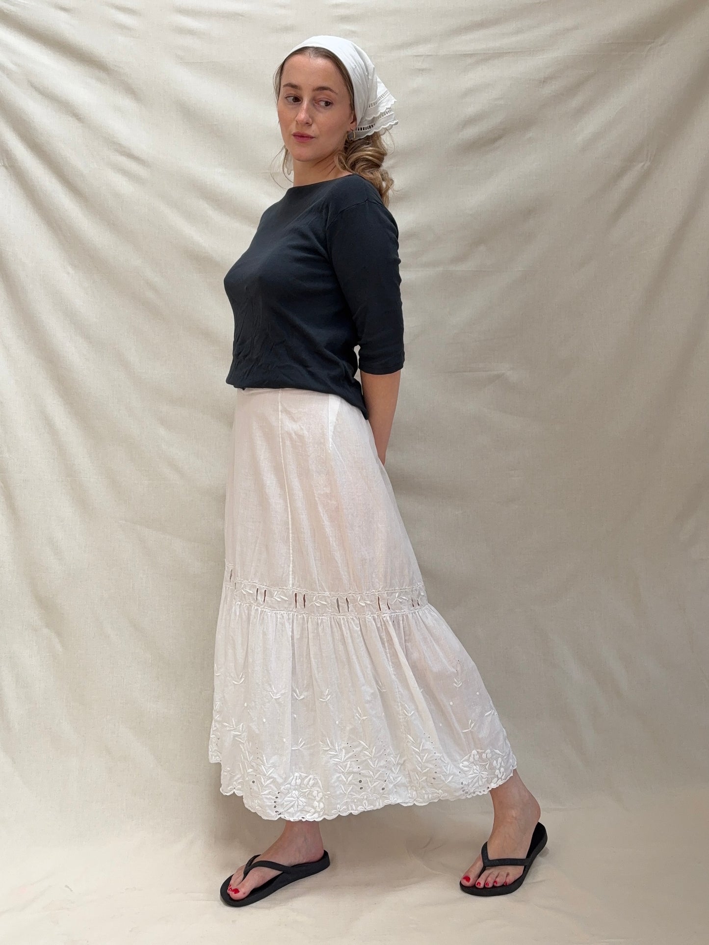 1900s Pure Cotton Petticoat with Floral Embroidery