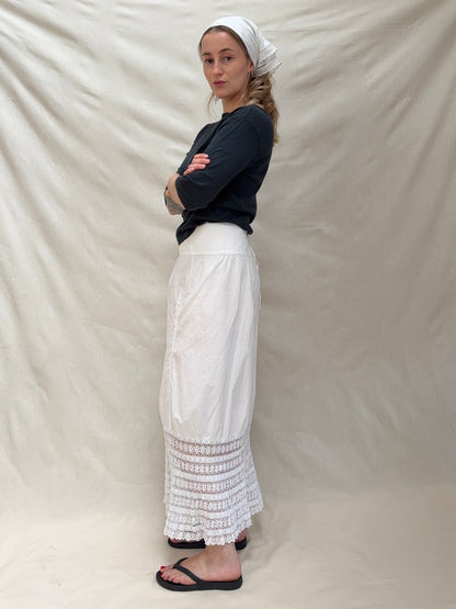 1900s Pure Cotton Petticoat with Crochetwork Hem