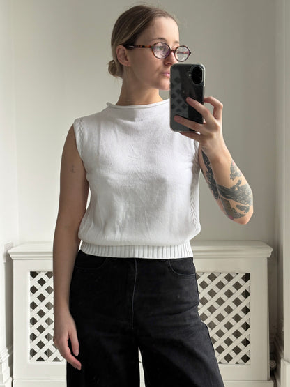 1990s High Neck Sleeveless Knit Blouse