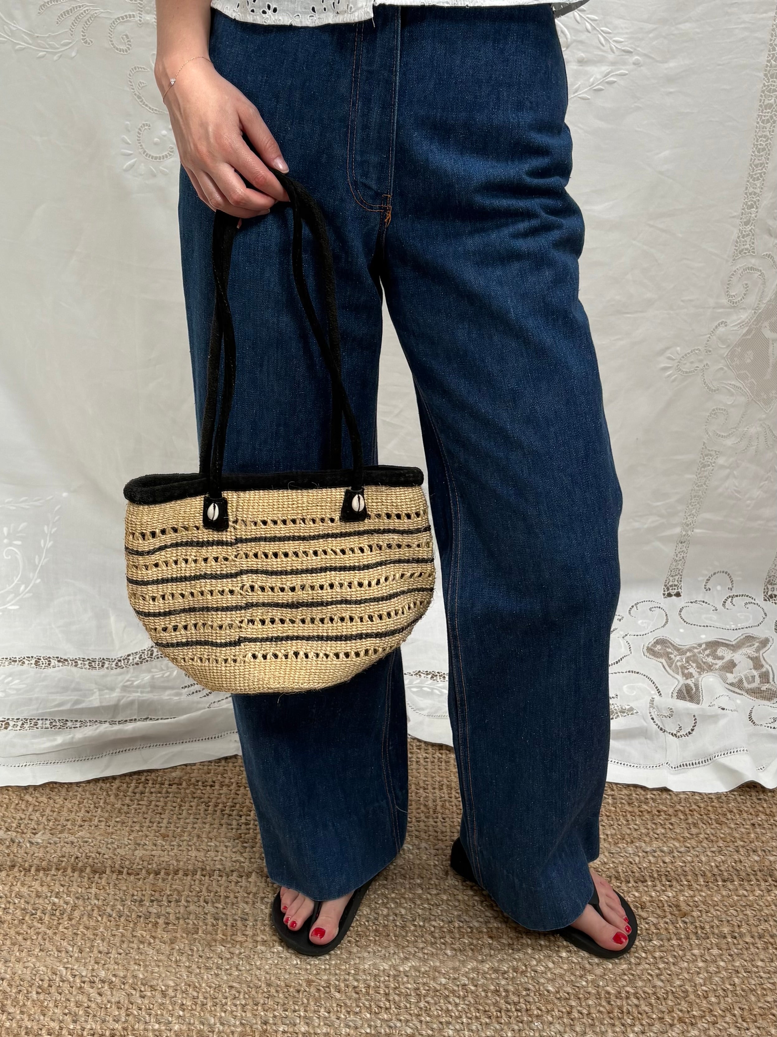 1990s Straw Handbag with Cowrie Shells