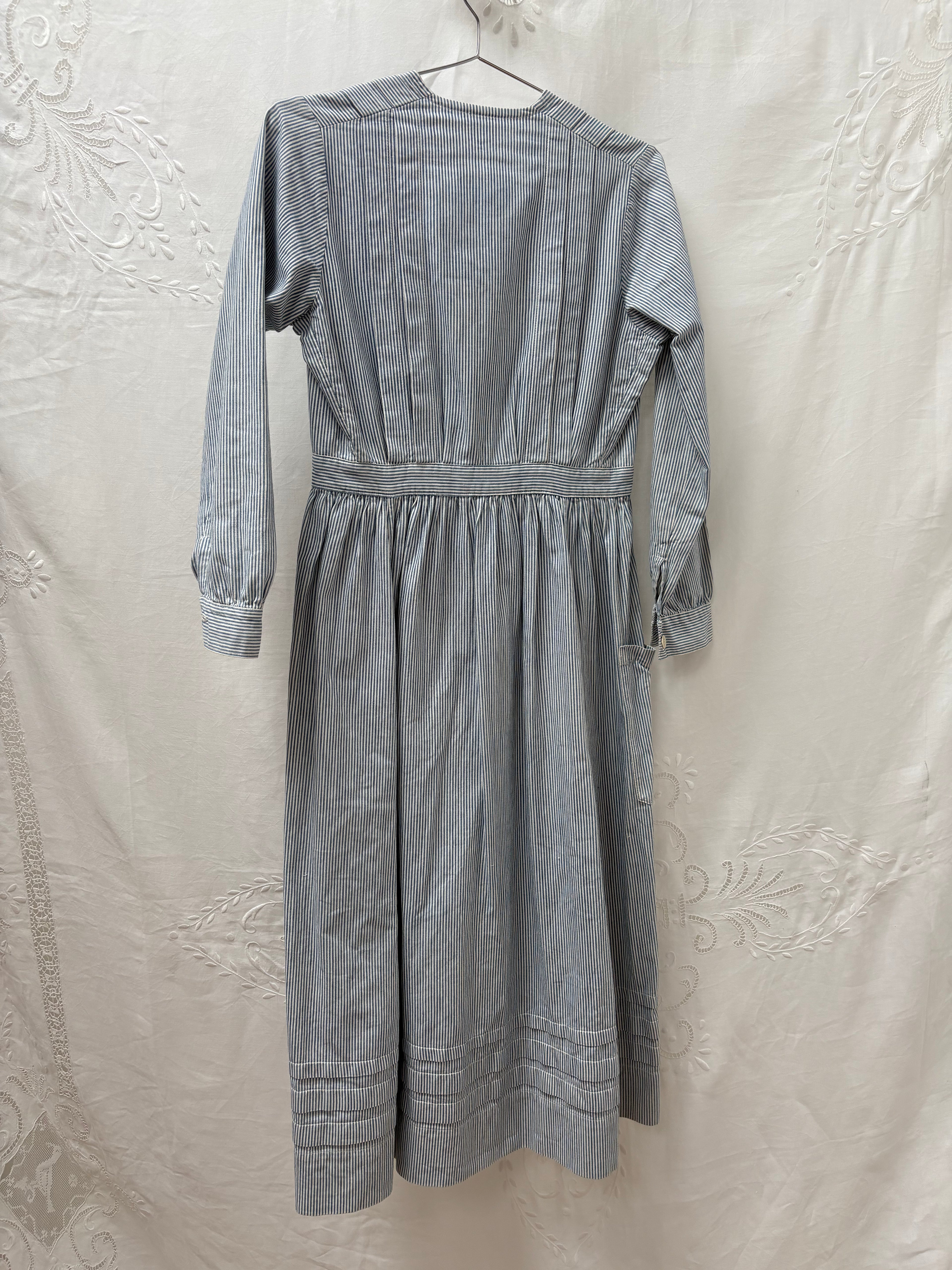 1940s Striped Pure Cotton Nurse's Dress