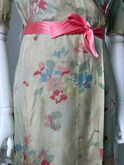 1940s Floral Housecoat