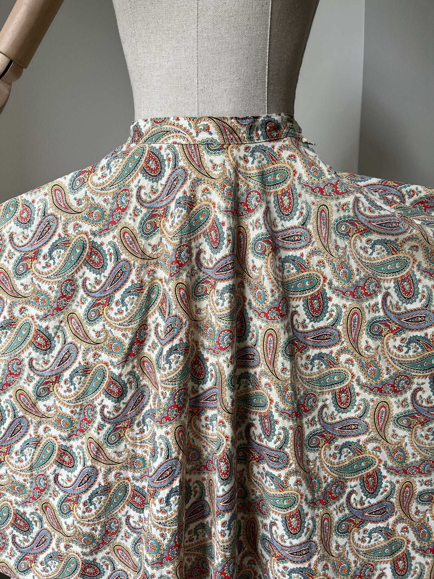 1950s Cotton Paisley Print Circle Skirt