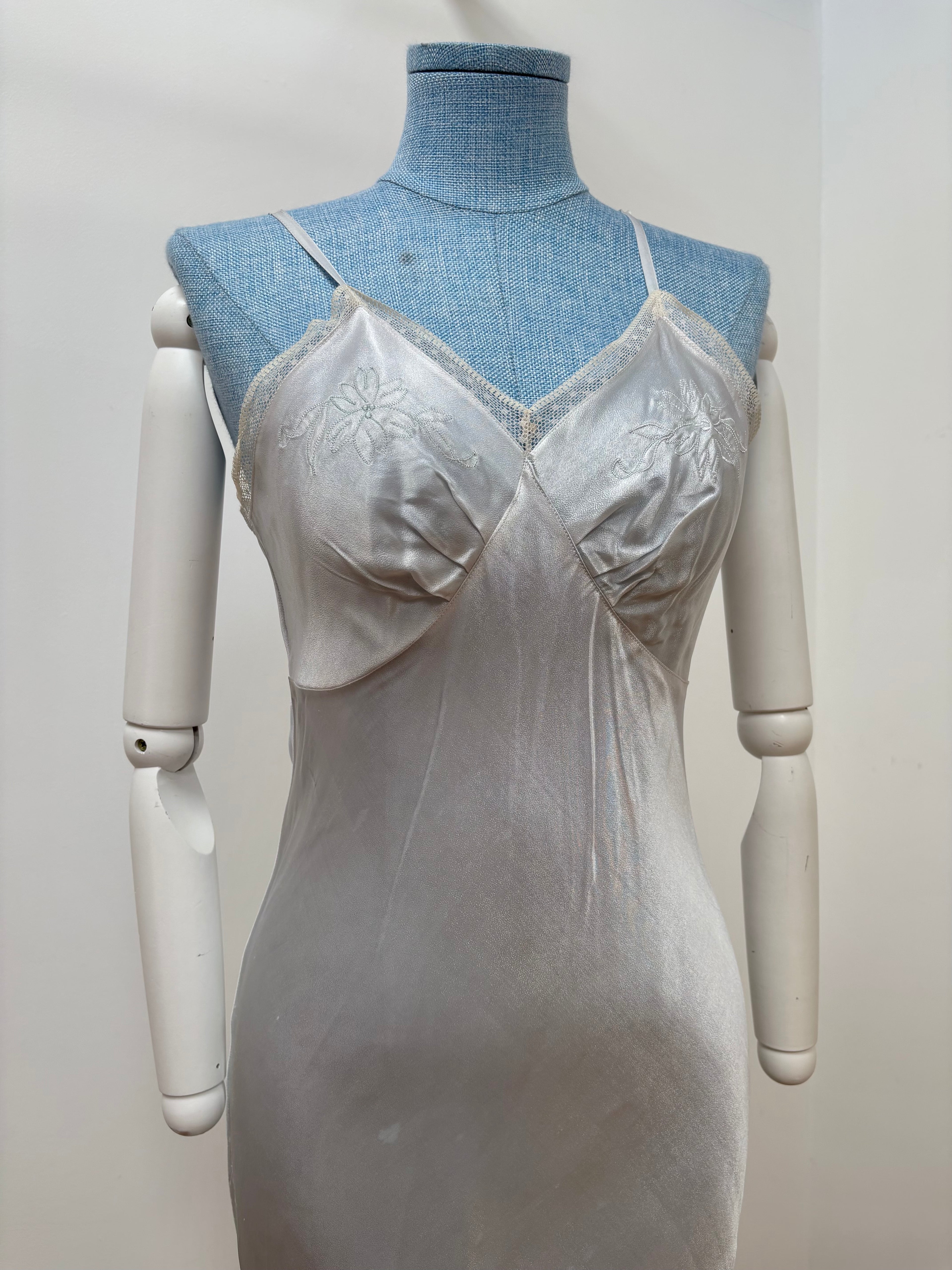 1940s Deadstock Slip