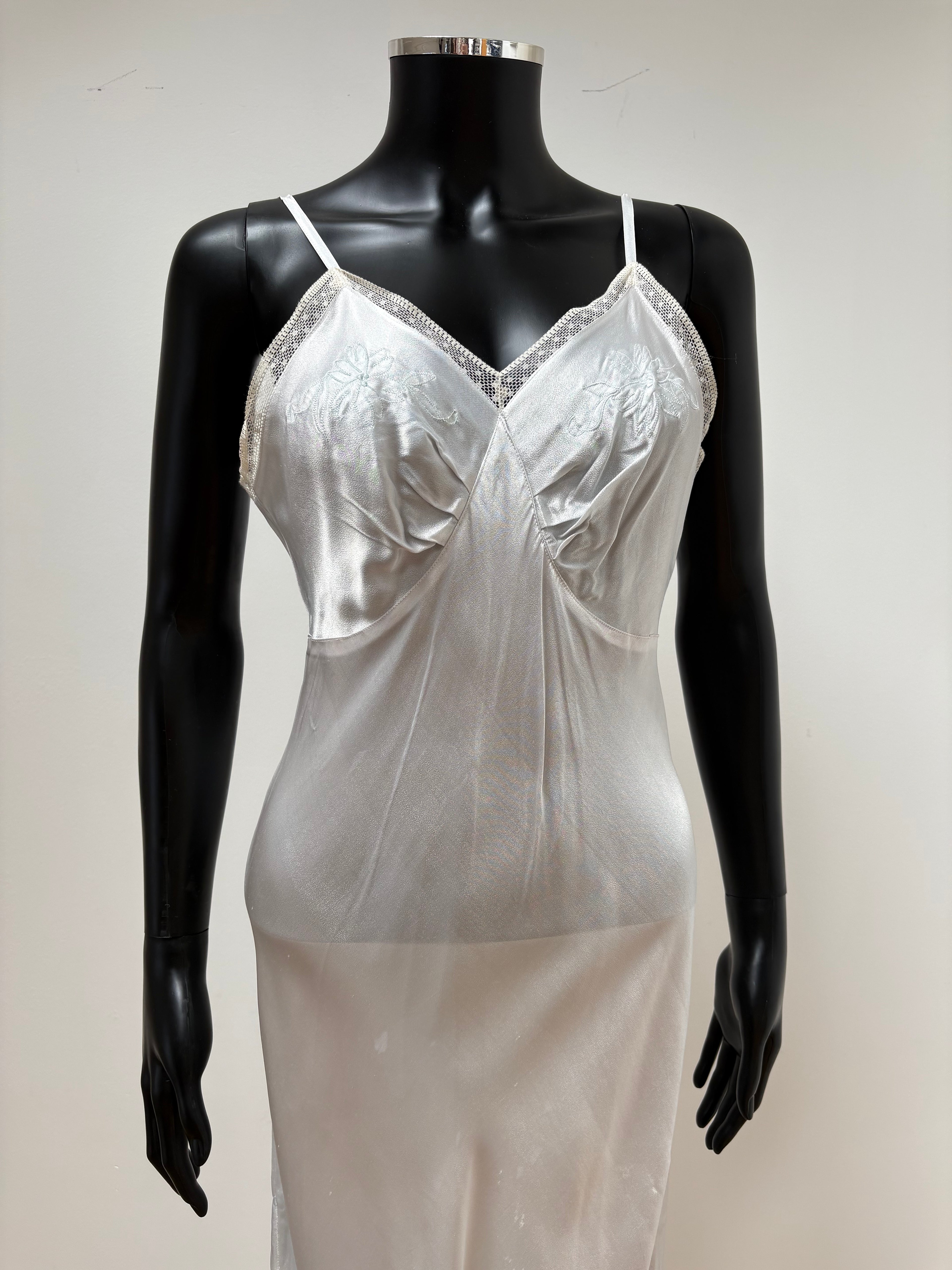 1940s Deadstock Slip