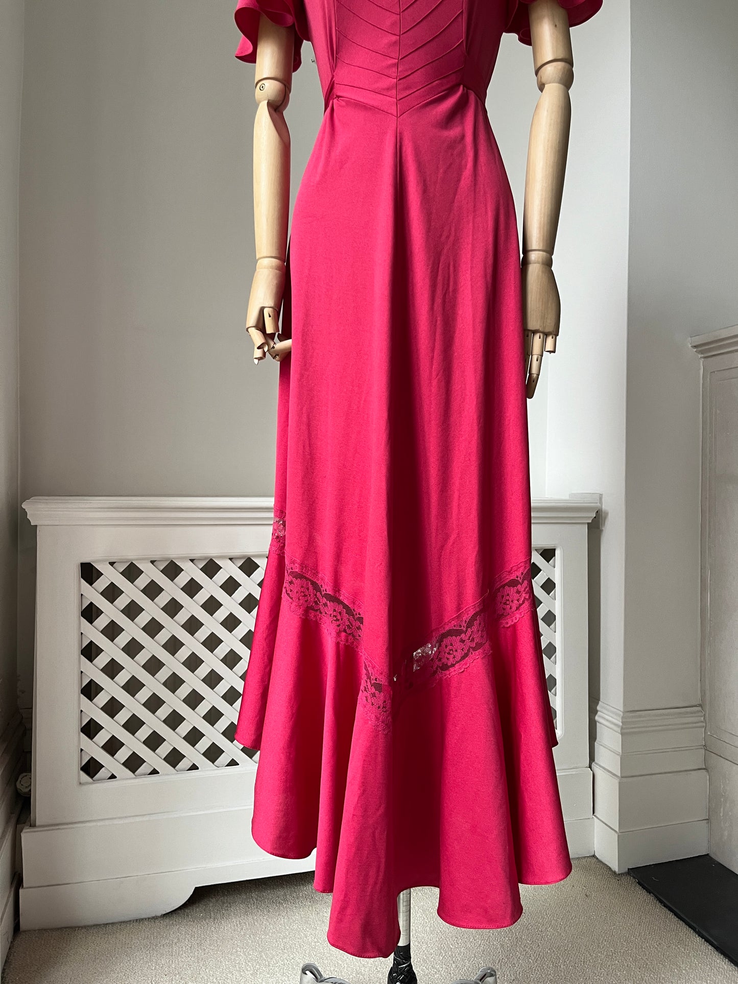 1970s 'Shubette' Fuchsia Pink Maxi Dress