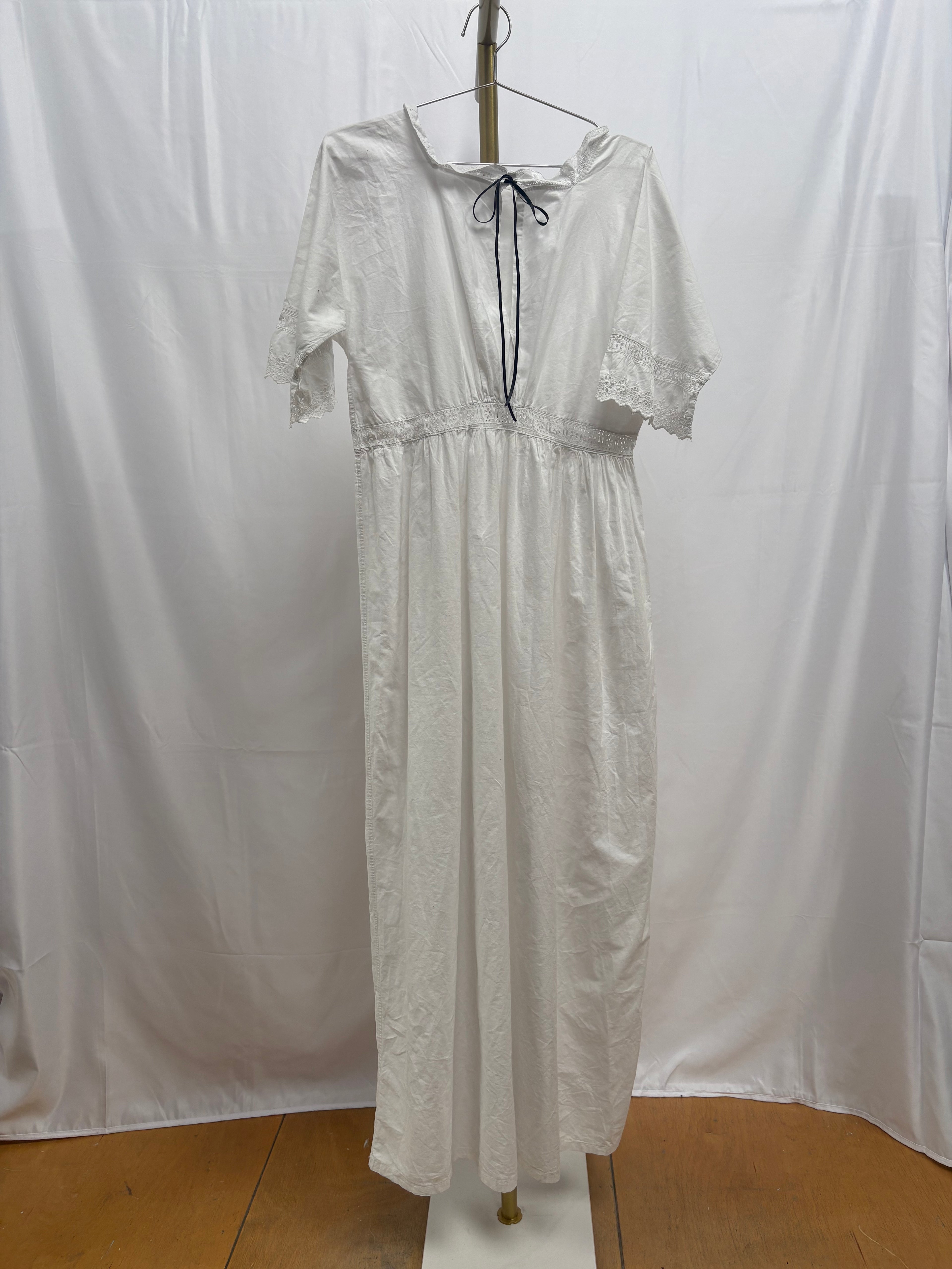 1900s White Nightdress