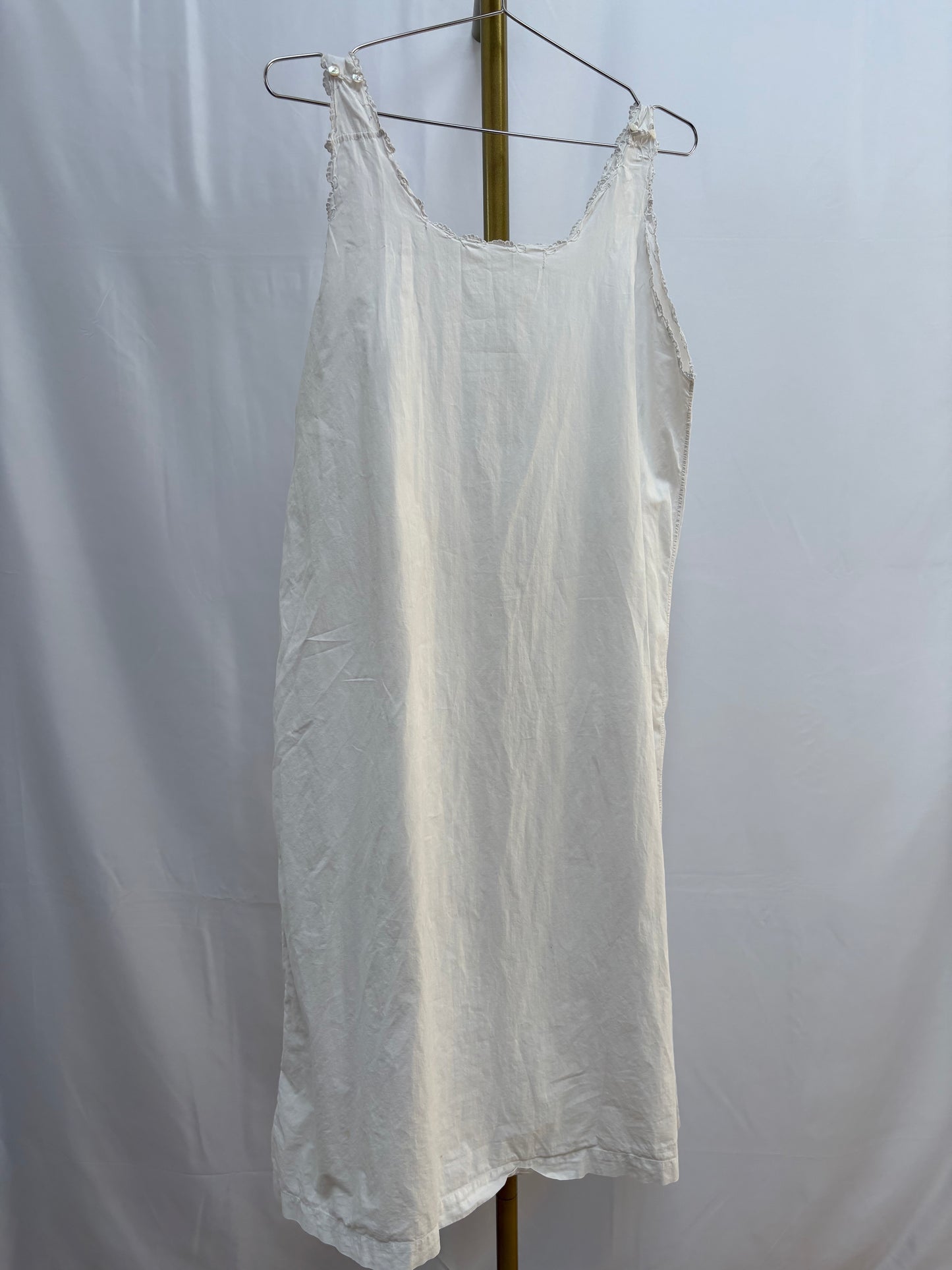 c.1910s White Cotton Sleeveless Nightdress