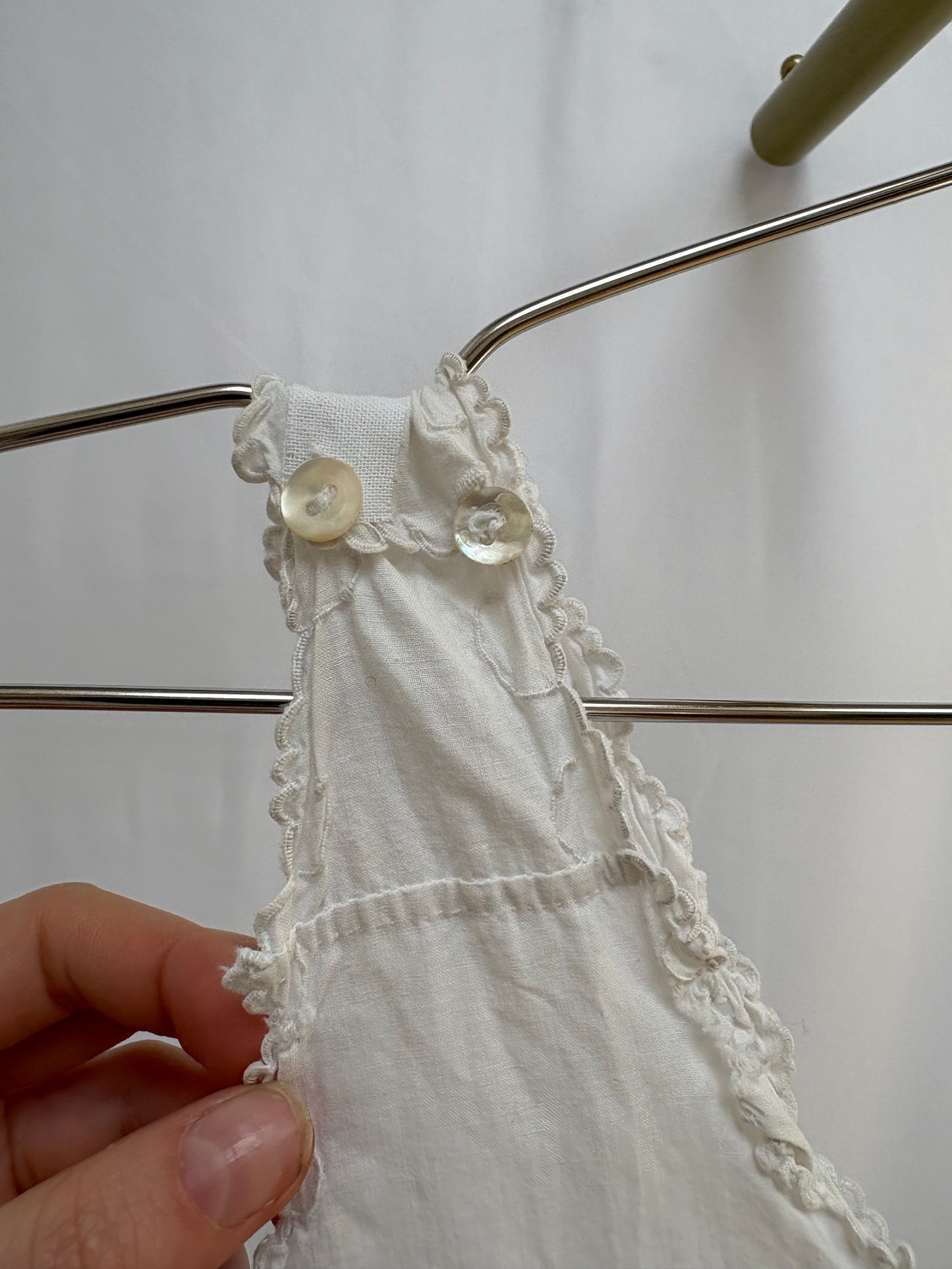 c.1910s White Cotton Sleeveless Nightdress