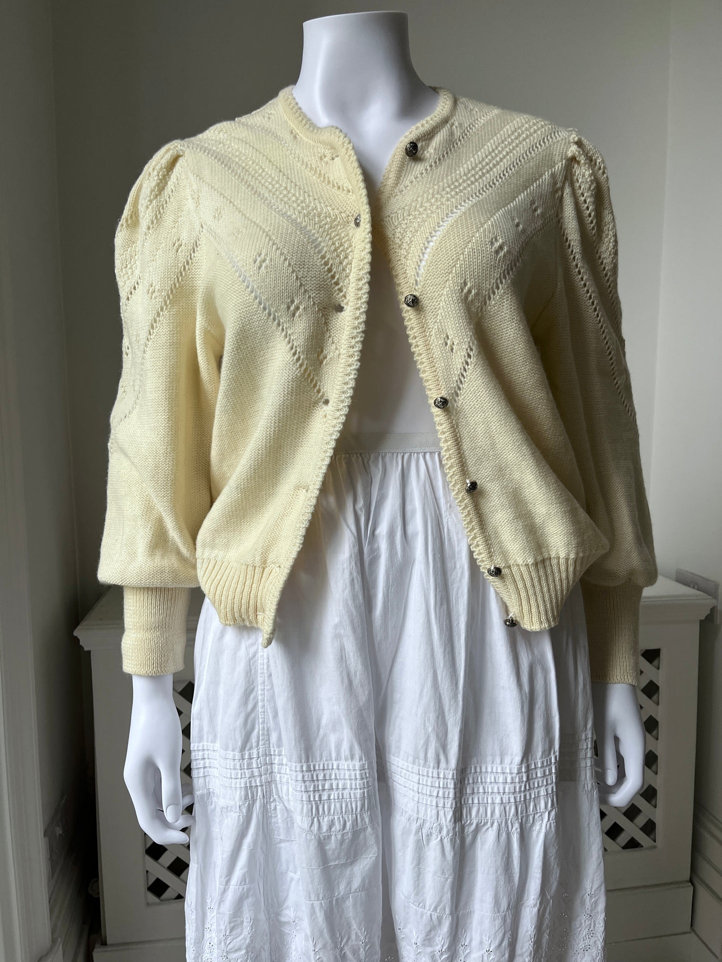 1980s Butter Cream Tratchten Style Wool Cardigan