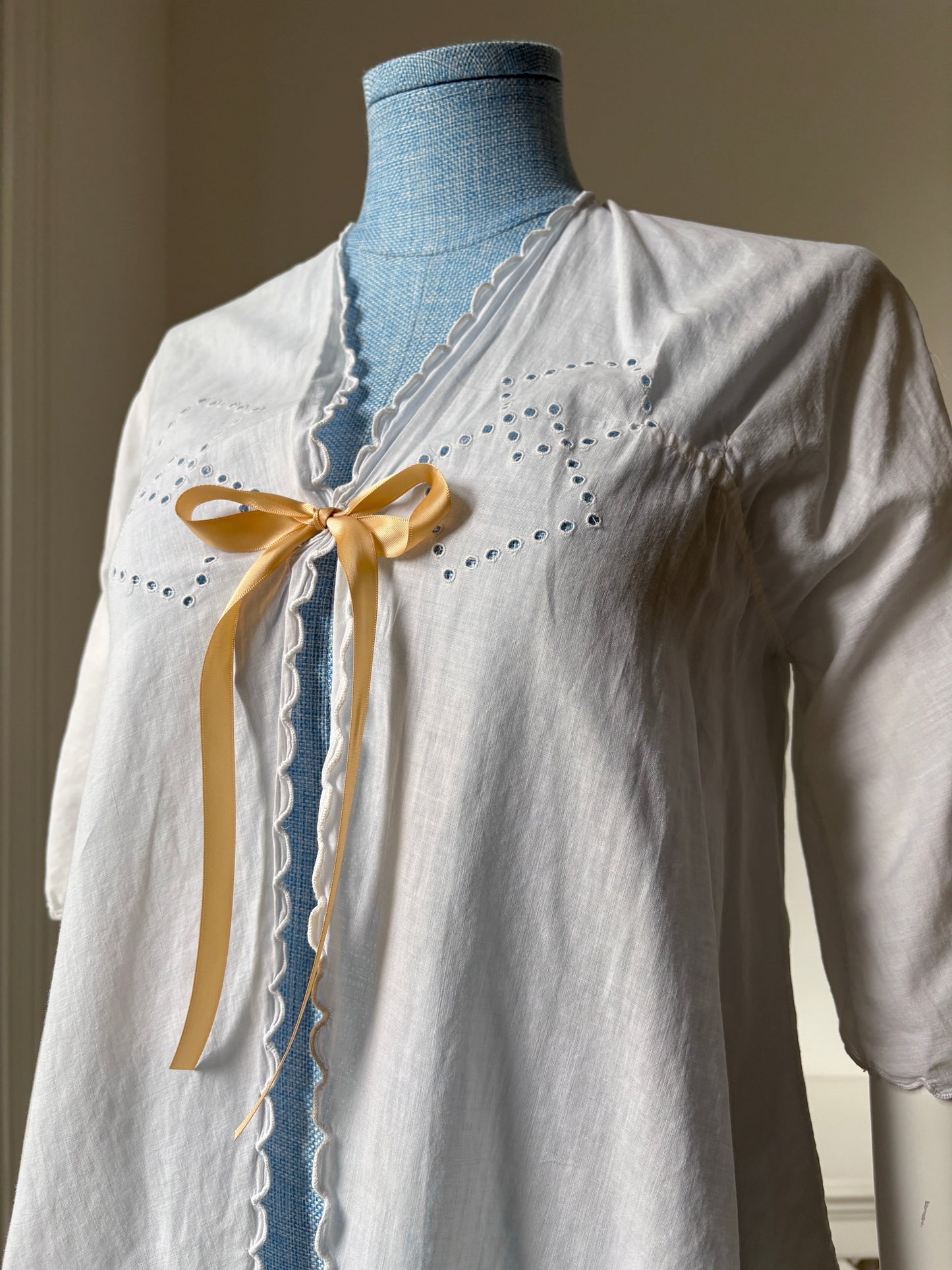 1910s Edwardian Bed Jacket with Ribbon