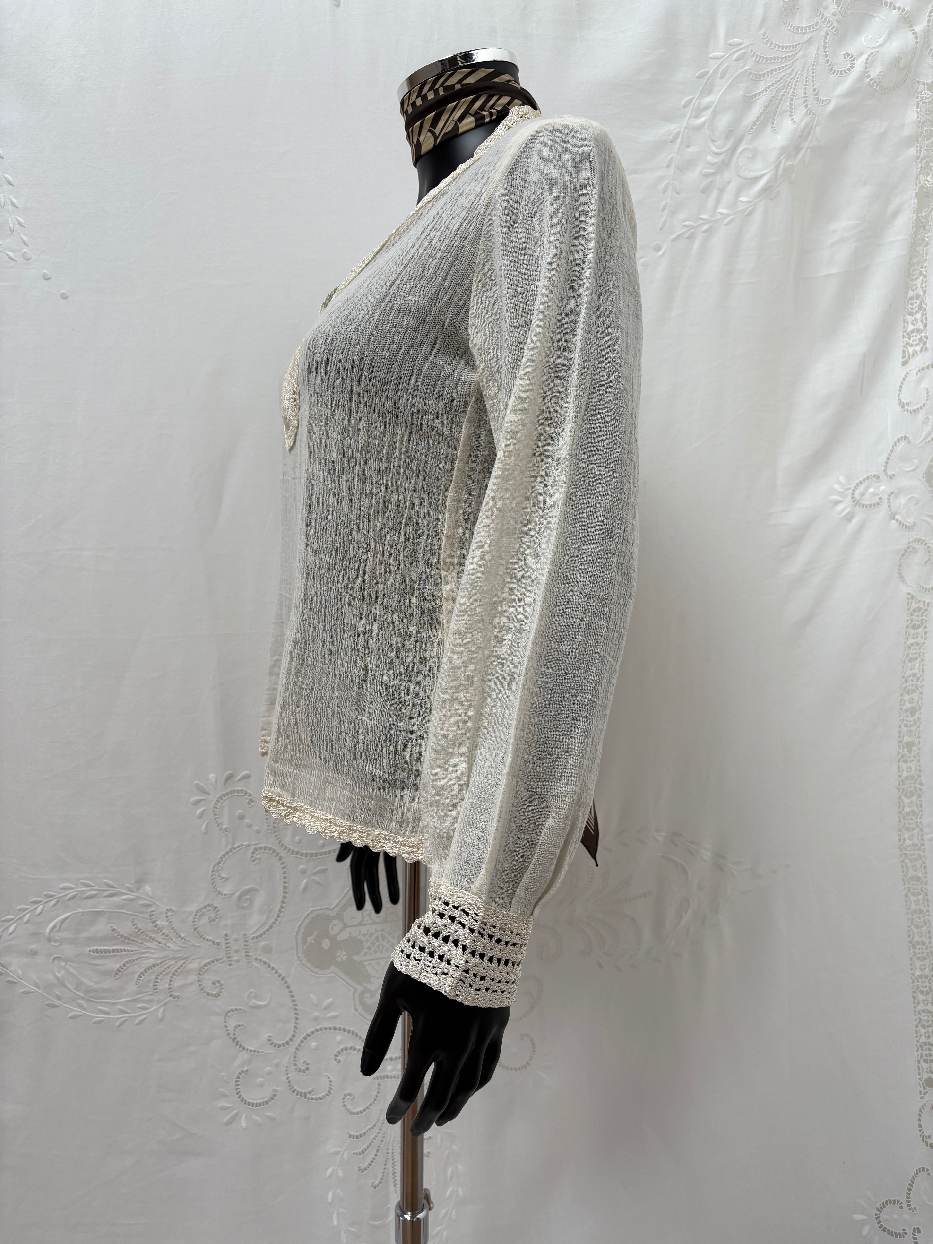 1970s Cheesecloth Cotton Blouse