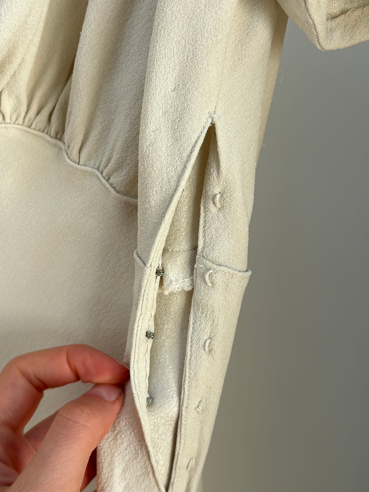 1930s Grey Toned Ivory Crepe Bias Cut Dress
