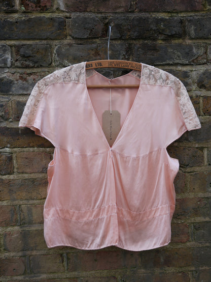 1930s Pink Silk Bed Jacket with Lace