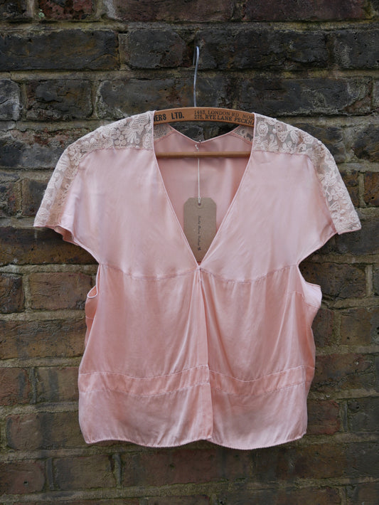 1930s Pink Silk Bed Jacket with Lace