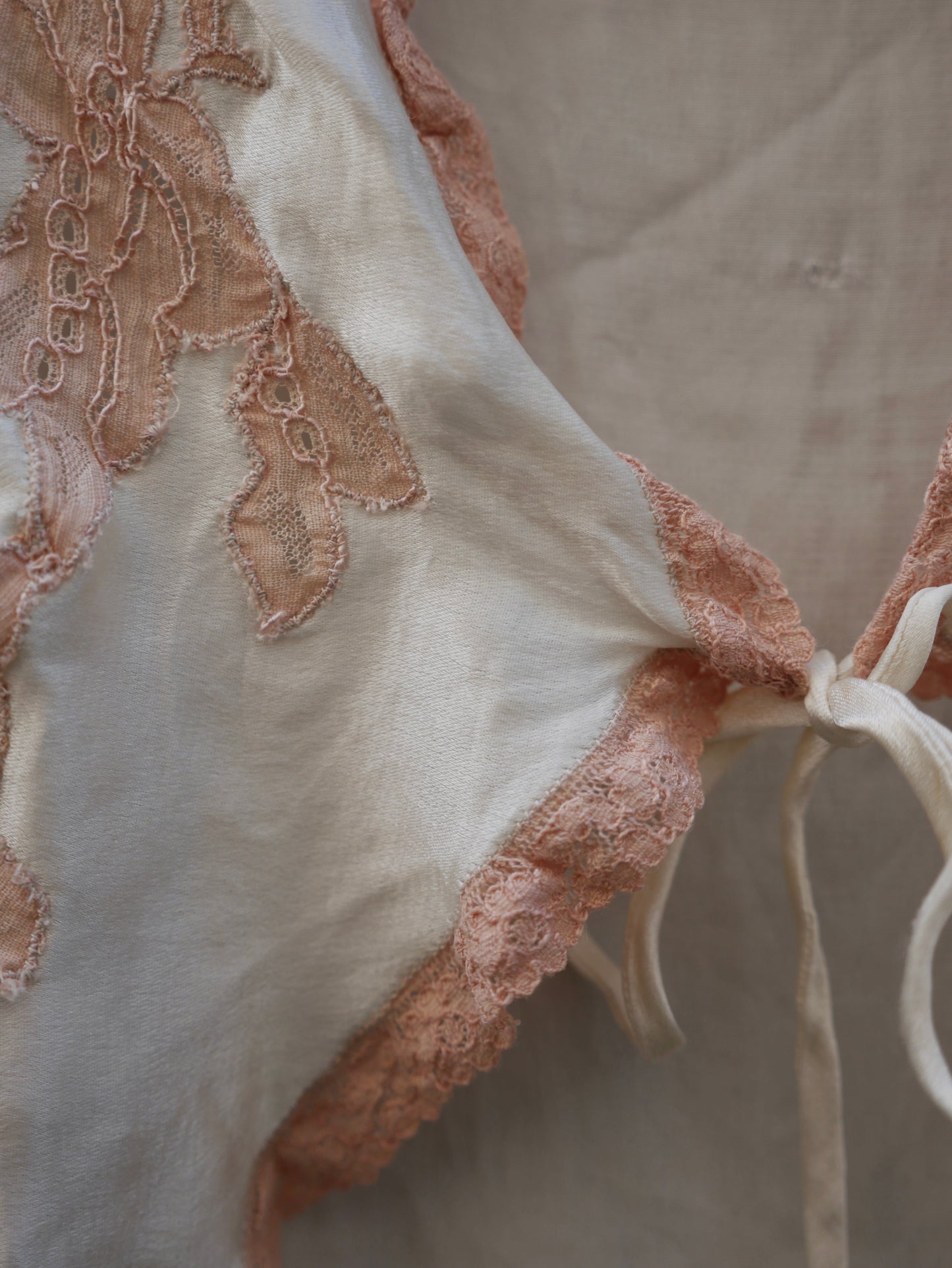 1930s Ultra Cropped Bed Jacket