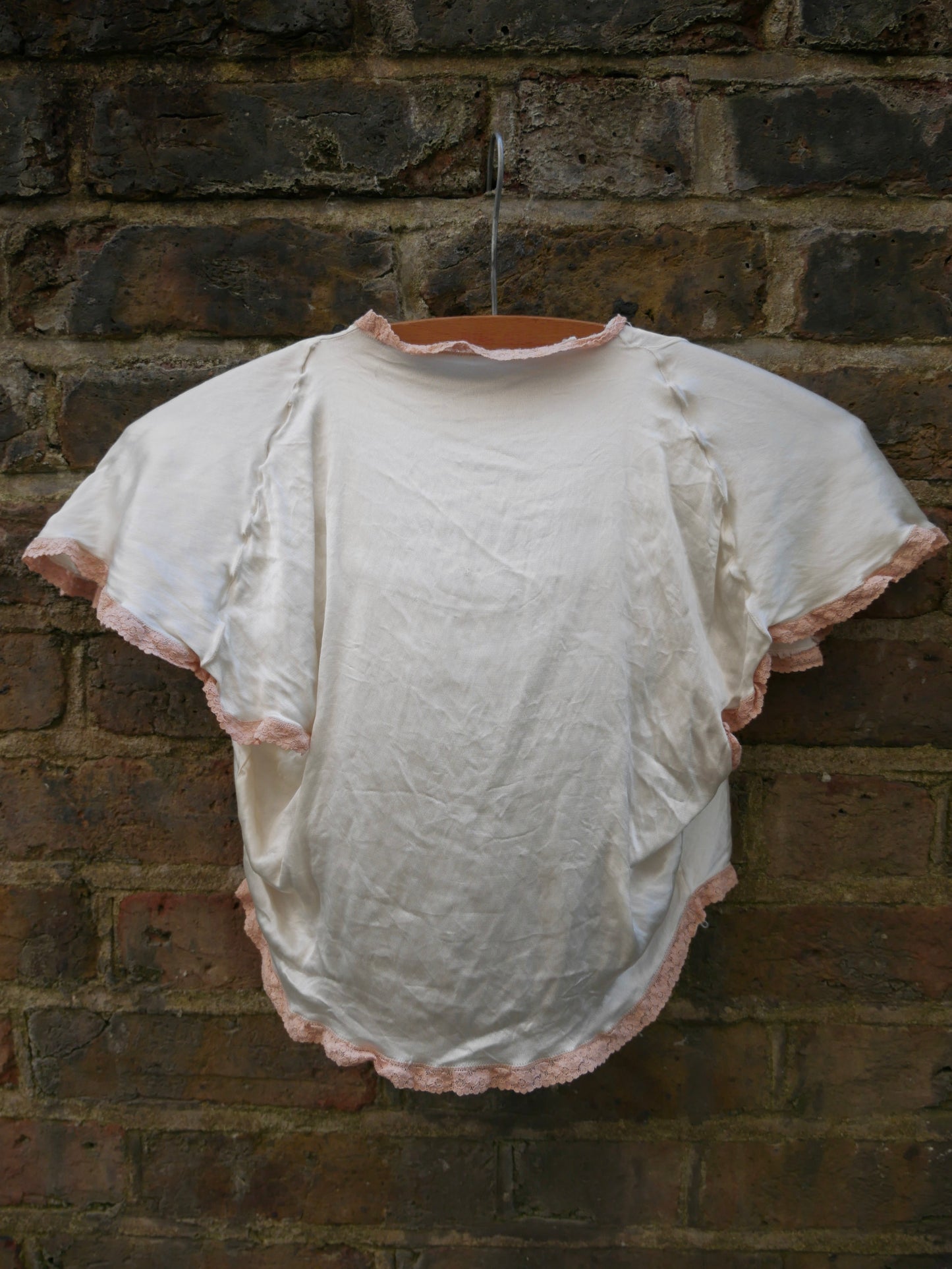 1930s Ultra Cropped Bed Jacket