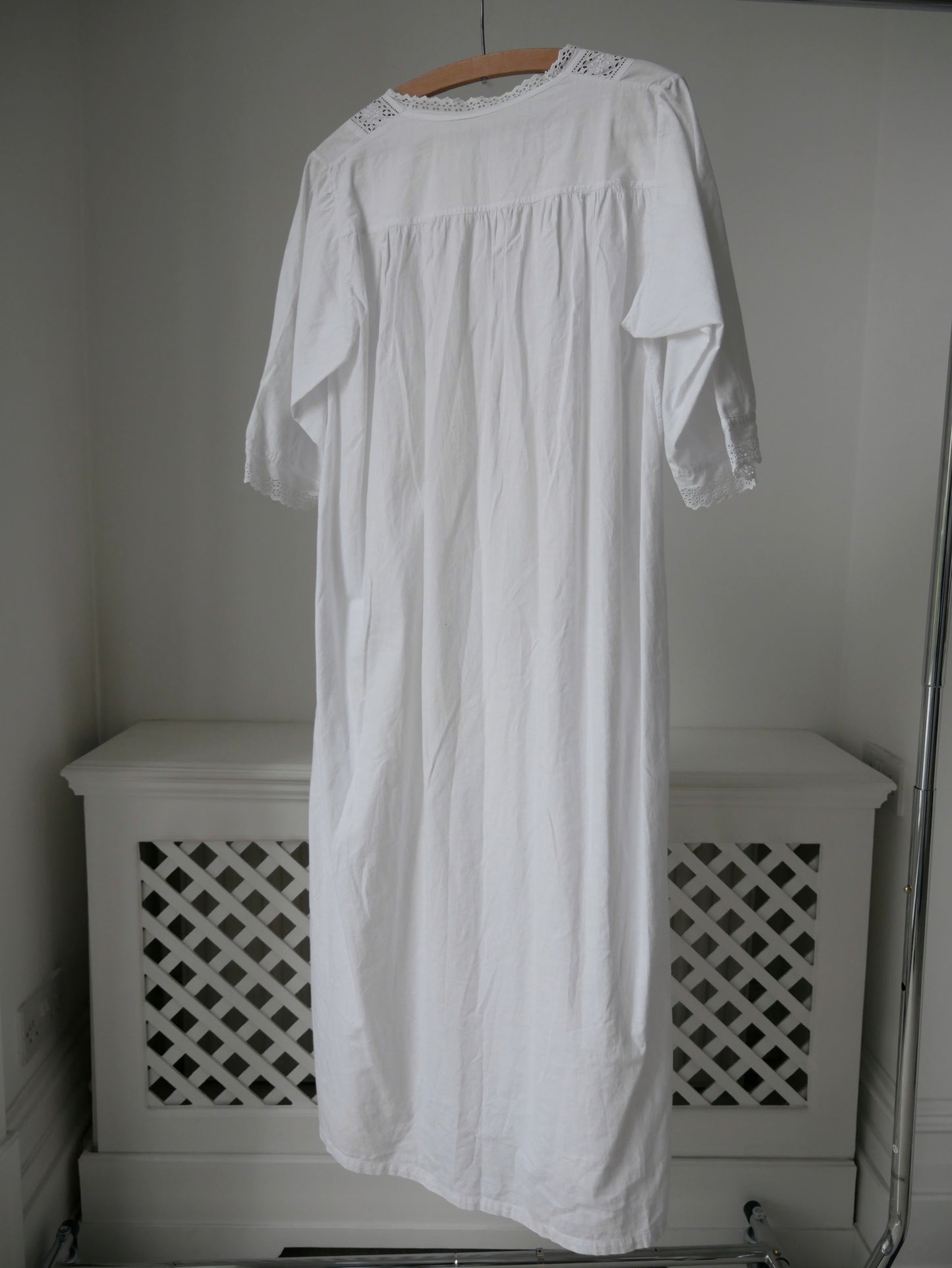 1910s 1920s White Cotton Nightdress