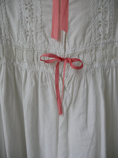 1890s Victorian White Cotton Nightdress with Ribbons