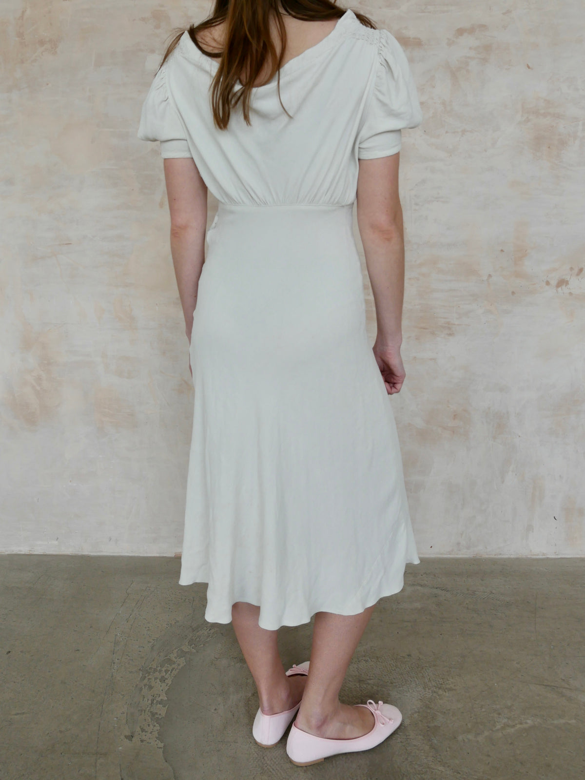 1930s Grey Toned Ivory Crepe Bias Cut Dress