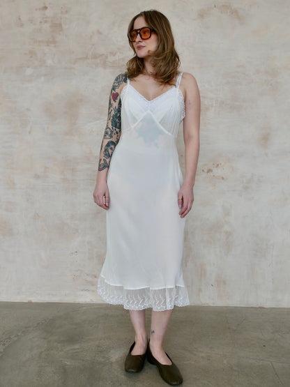 1950s 'St Michael' Semi Sheer White Slip