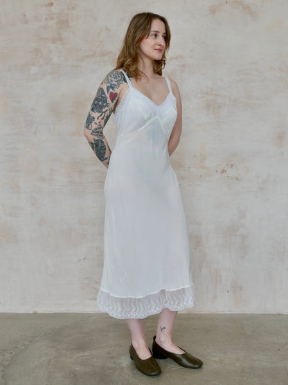 1950s 'St Michael' Semi Sheer White Slip